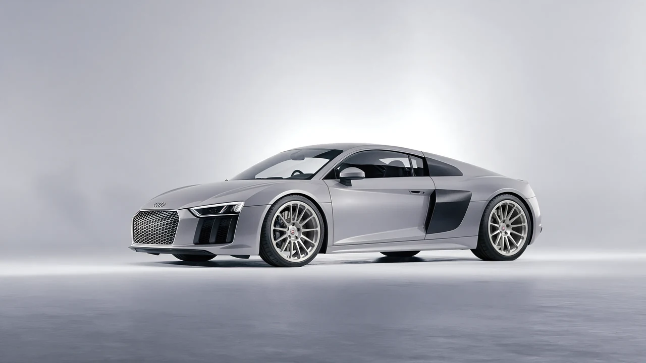 Audi R8 2017 on HRE Performance Wheels 303M forged wheels, front three-quarter view