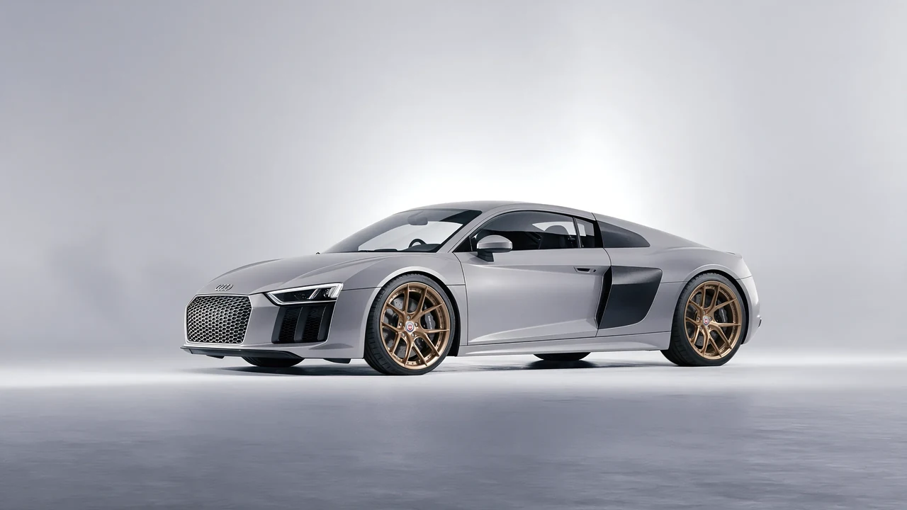Audi R8 2017 on HRE Performance Wheels S101SC forged wheels, front three-quarter view