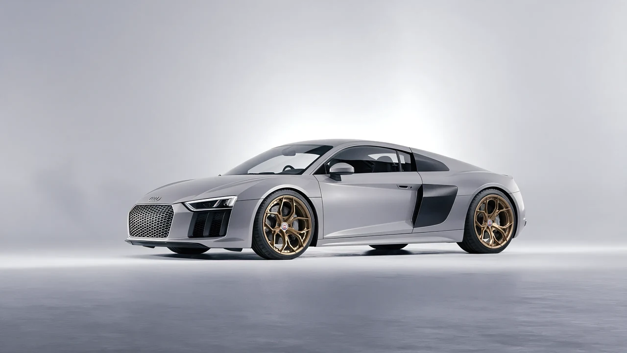 Audi R8 2017 on HRE Performance Wheels S111SC forged wheels, front three-quarter view