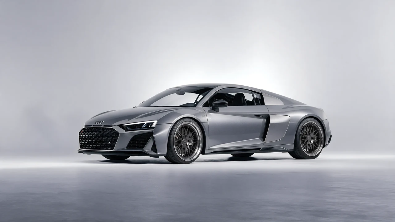 Audi R8 2022 on HRE Performance Wheels 540 forged wheels, front three-quarter view