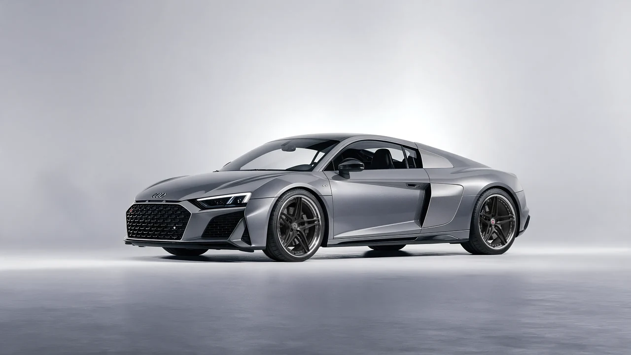 Audi R8 2022 on HRE Performance Wheels S107 forged wheels, front three-quarter view