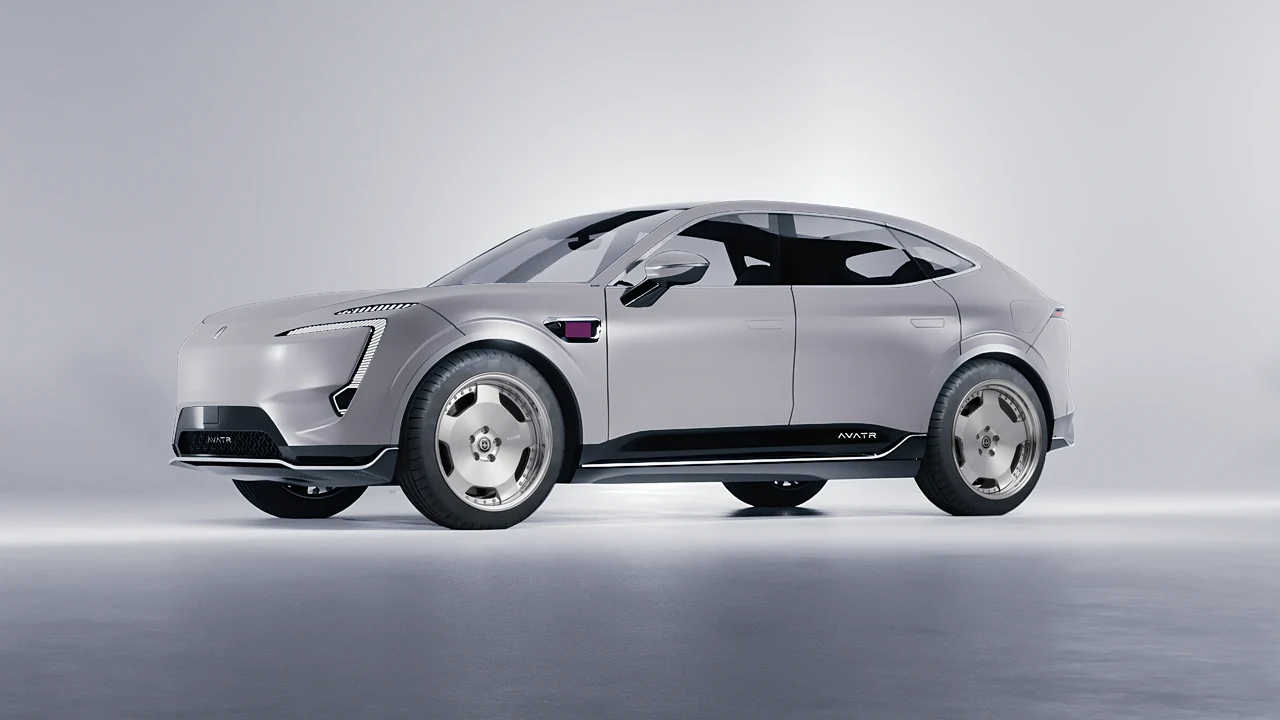 Avatr 11 2025 on HRE Performance Wheels 544 forged wheels, front three-quarter view