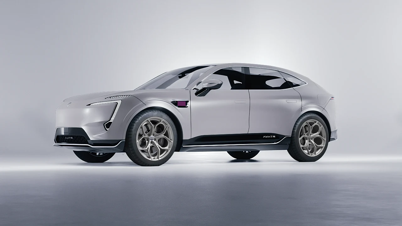 Avatr 11 2025 on HRE Performance Wheels P111SC forged wheels, front three-quarter view