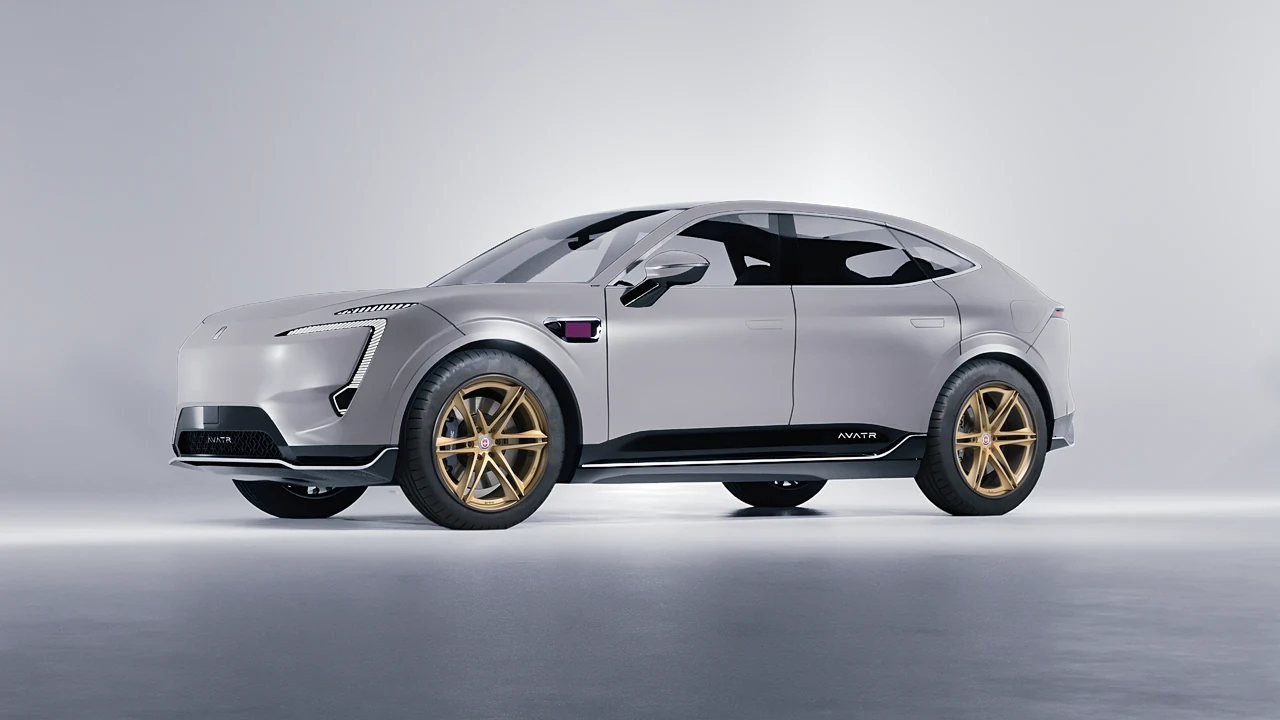 Avatr 11 2025 on HRE Performance Wheels S267H forged wheels, front three-quarter view