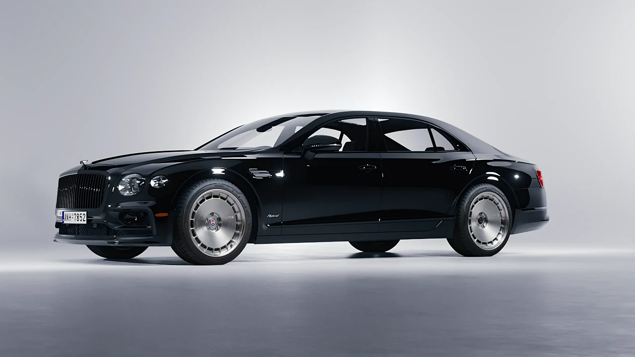 Bentley Flying Spur Hybrid 2023 on HRE Performance Wheels 935 forged wheels, front three-quarter view