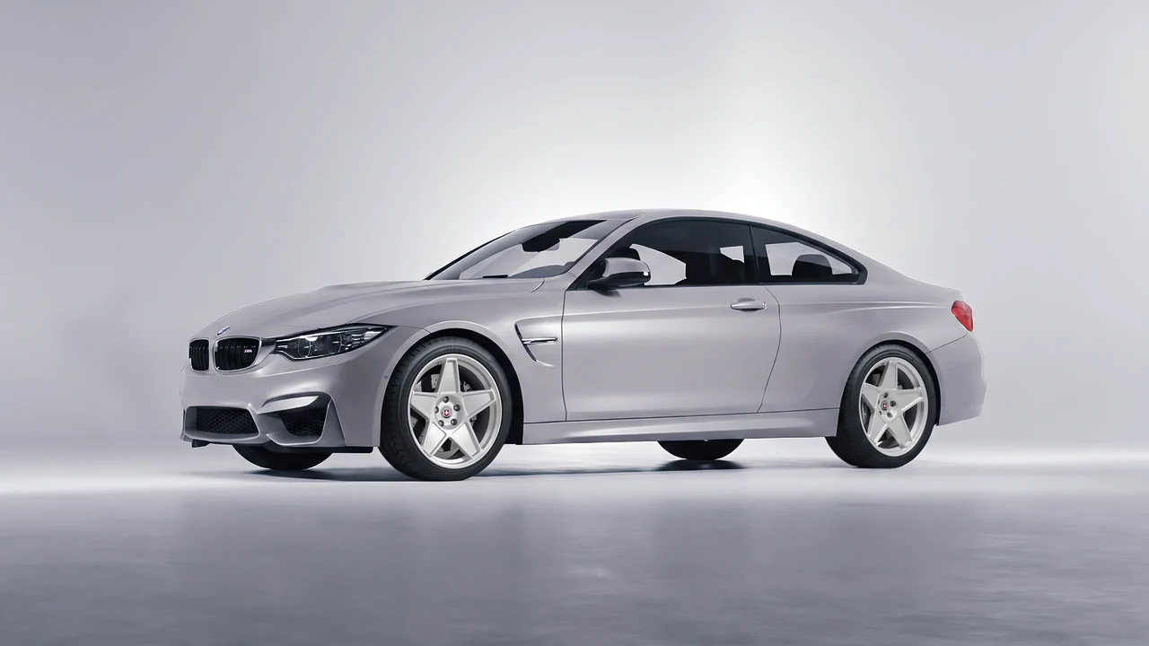 BMW M4 (F82) 2018 on HRE Performance Wheels 505M forged wheels, front three-quarter view