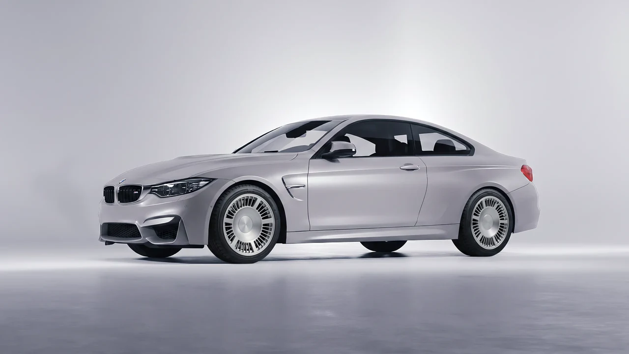 BMW M4 (F82) 2018 on RDB LA Masterpiece forged wheels, front three-quarter view
