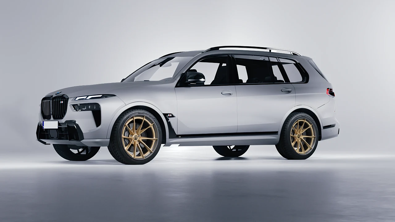 BMW X7 M60i 2023 on HRE Performance Wheels S204H forged wheels, front three-quarter view
