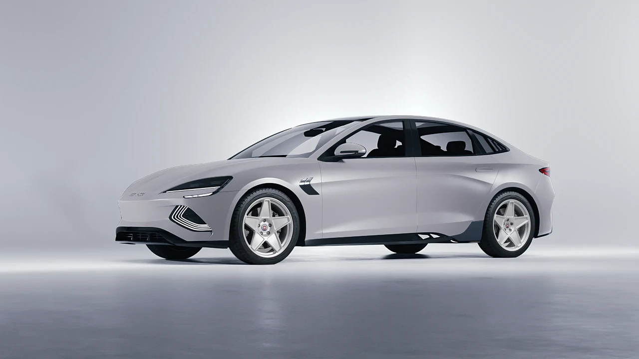 BYD Seal 2025 on HRE Performance Wheels 505M forged wheels, front three-quarter view