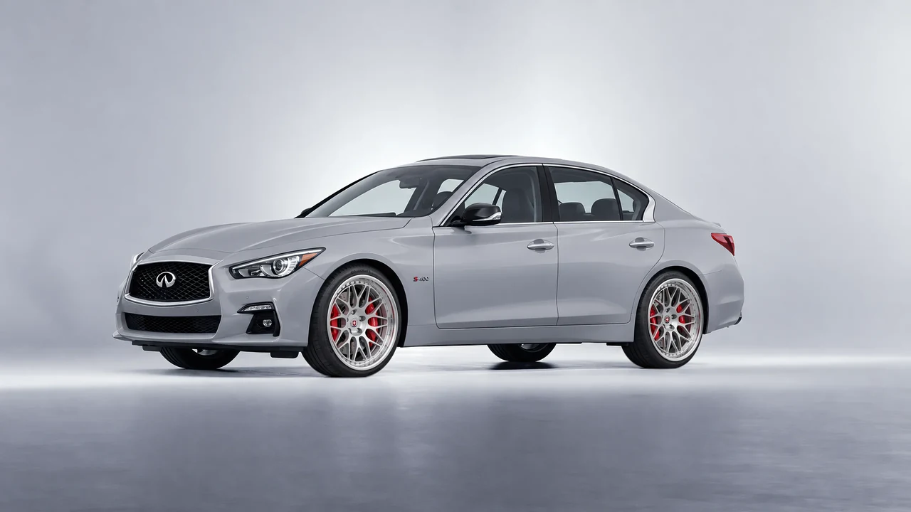 Infiniti Q50 Red Sport 400 2018 on HRE Performance Wheels 300 forged wheels, front three-quarter view