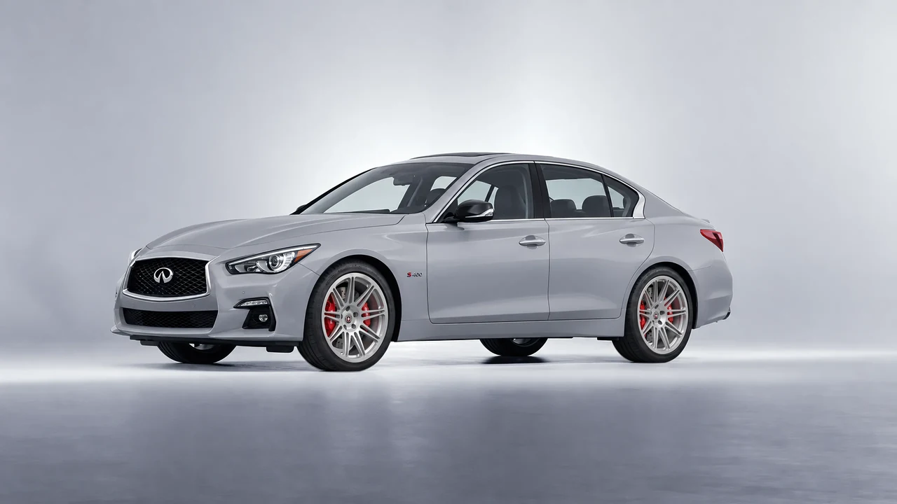Infiniti Q50 Red Sport 400 2018 on HRE Performance Wheels 301M forged wheels, front three-quarter view