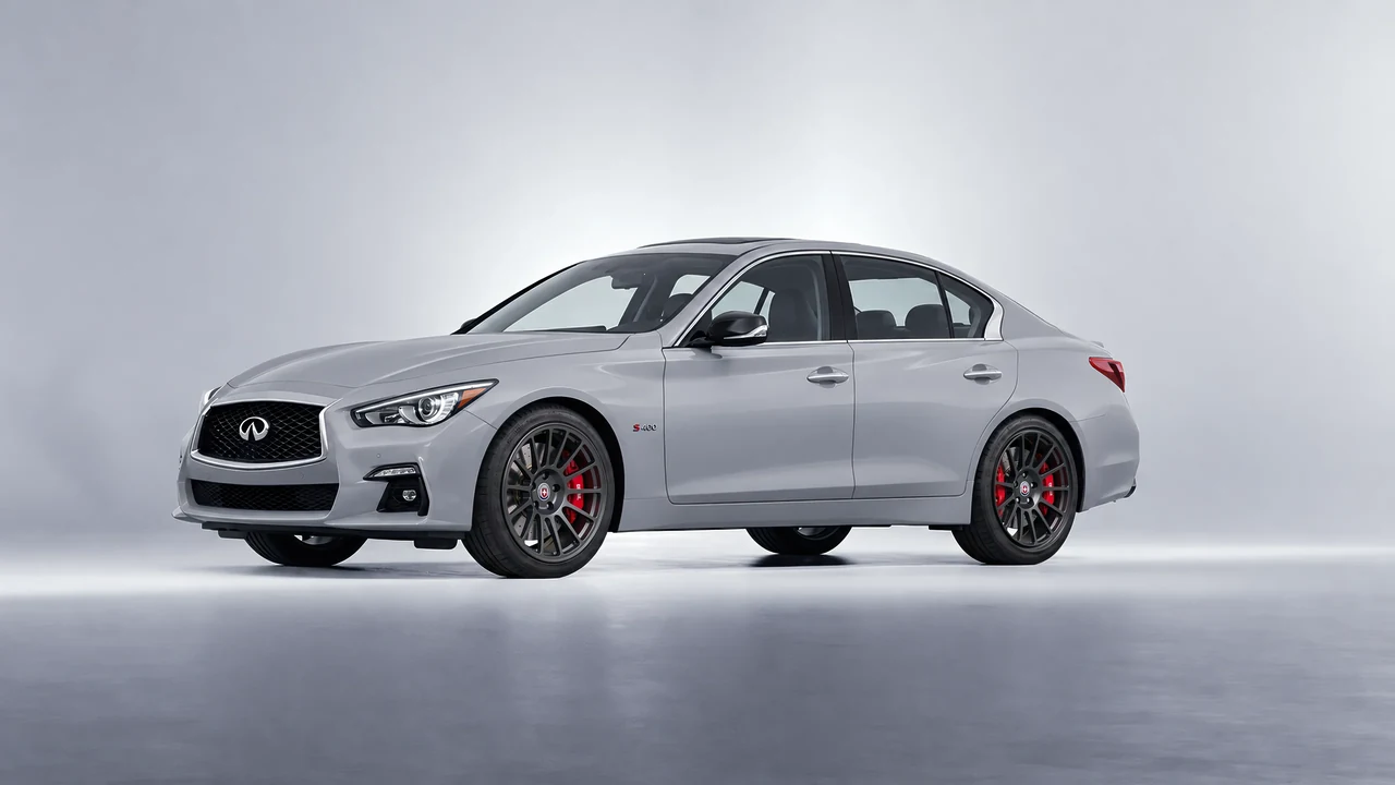 Infiniti Q50 Red Sport 400 2018 on HRE Performance Wheels 313-GT forged wheels, front three-quarter view