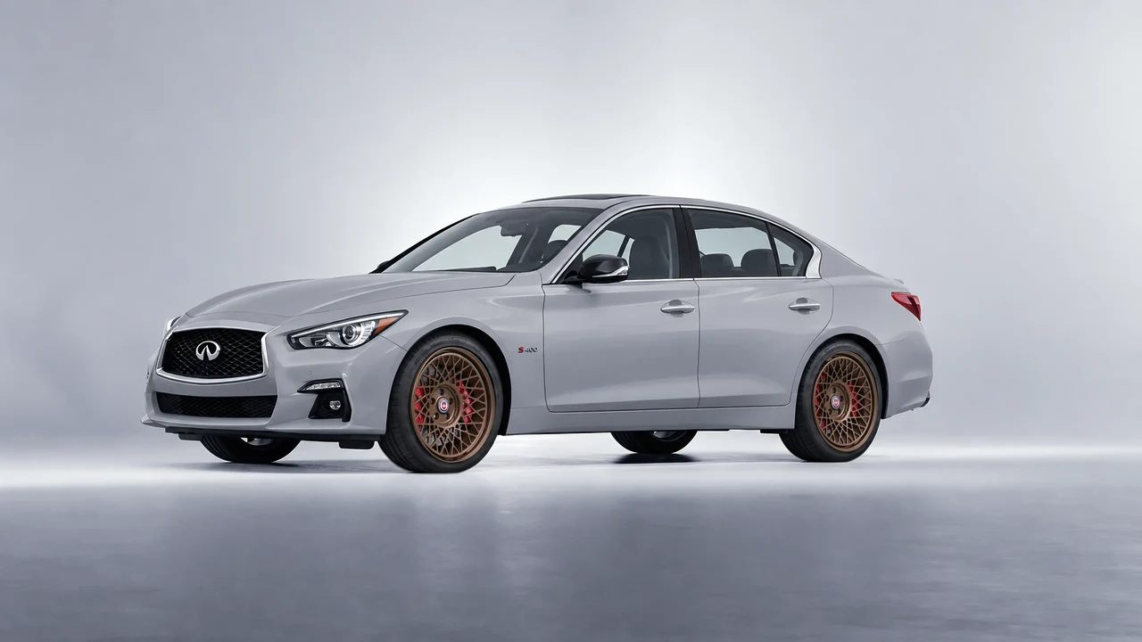 Infiniti Q50 Red Sport 400 2018 on HRE Performance Wheels 501-GTM forged wheels, front three-quarter view