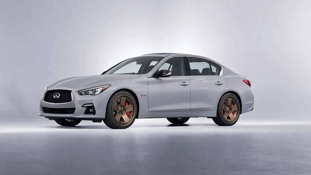 Infiniti Q50 Red Sport 400 2018 on HRE Performance Wheels 555-GTM forged wheels, front three-quarter view
