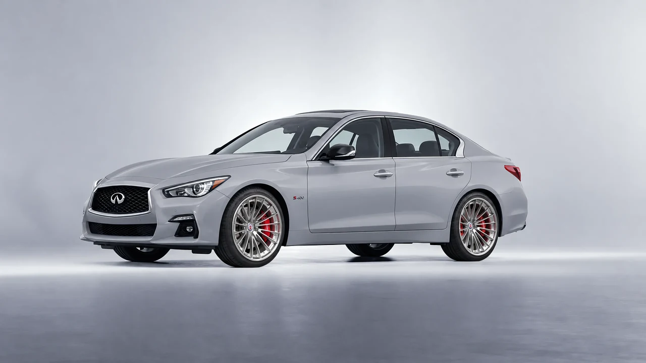 Infiniti Q50 Red Sport 400 2018 on HRE Performance Wheels S209 forged wheels, front three-quarter view