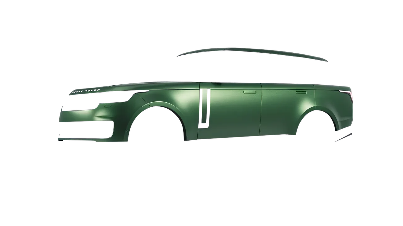 Land Rover Range Rover 2024 wrapped in Apple Green (Avery Dennison SW900-745-M), front three-quarter view