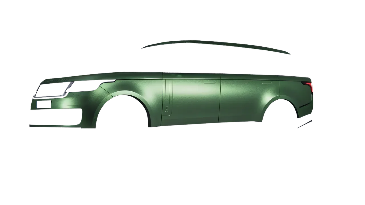 Land Rover Range Rover SV LWB Serenity 2022 wrapped in Apple Green (Avery Dennison SW900-745-M), front three-quarter view