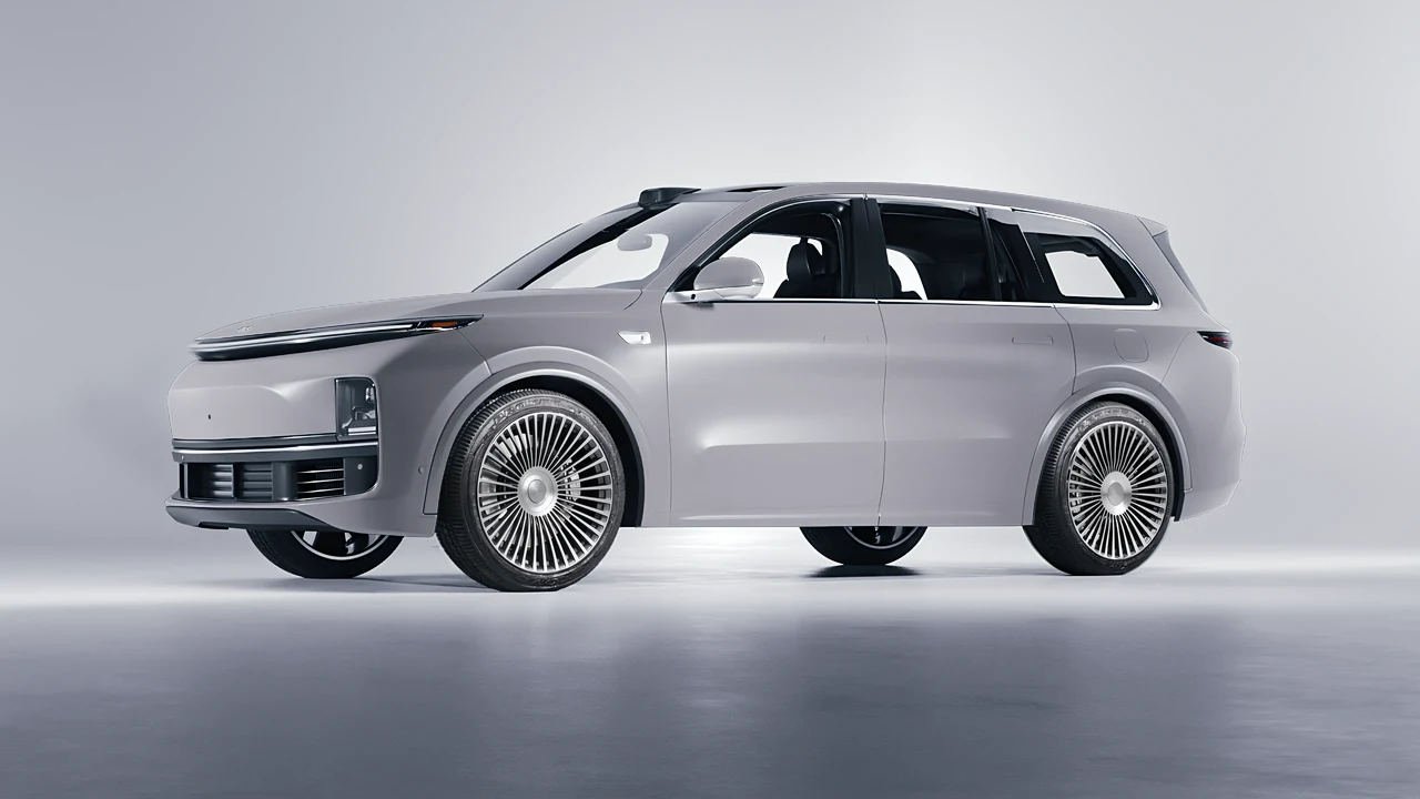 Lixiang Li L8 2025 on RDB LA 50 forged wheels, front three-quarter view