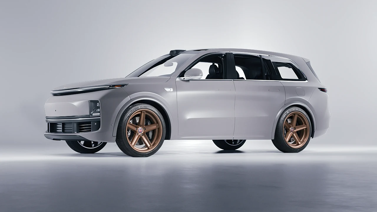 Lixiang Li L8 2025 on HRE Performance Wheels Tusk forged wheels, front three-quarter view