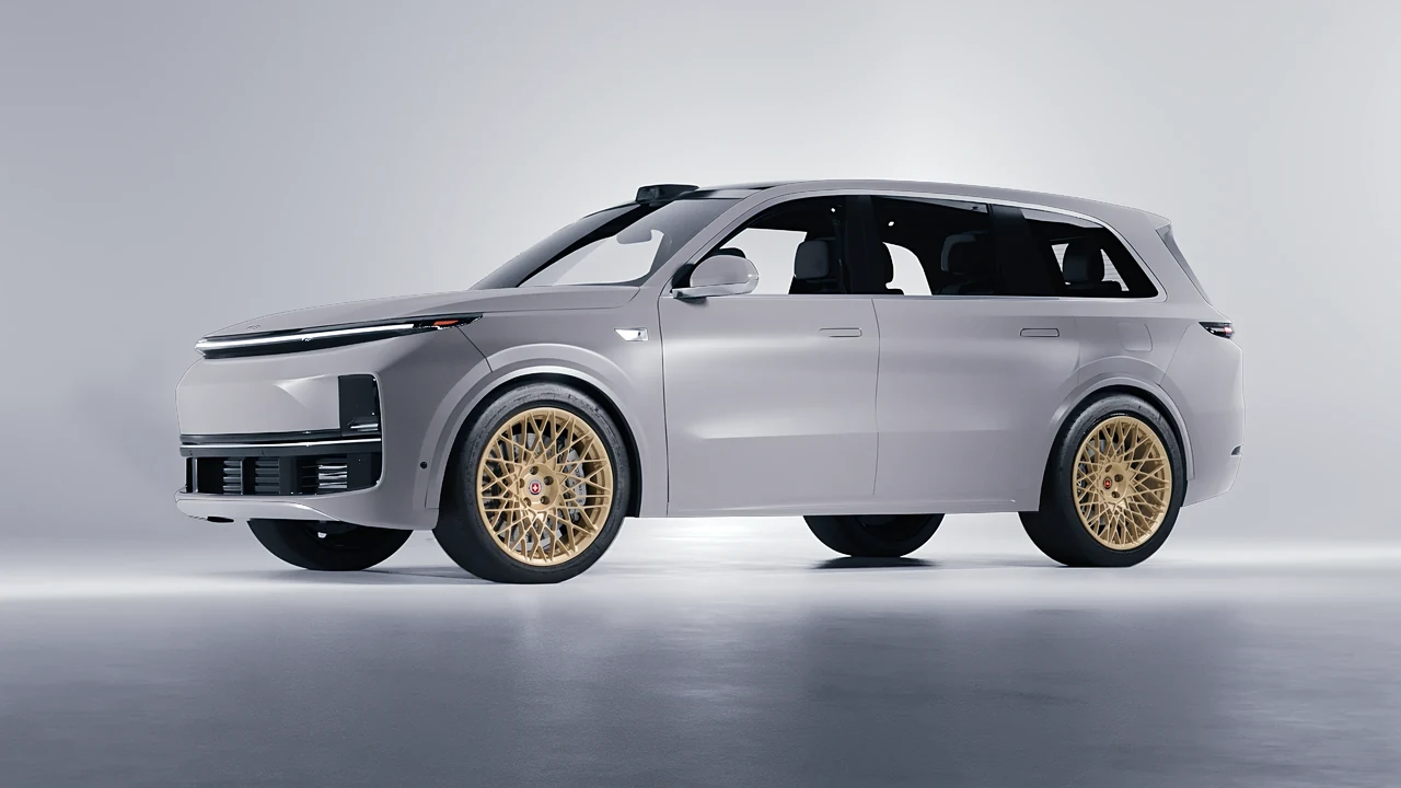 Lixiang Li L9 2025 on HRE Performance Wheels 501M forged wheels, front three-quarter view