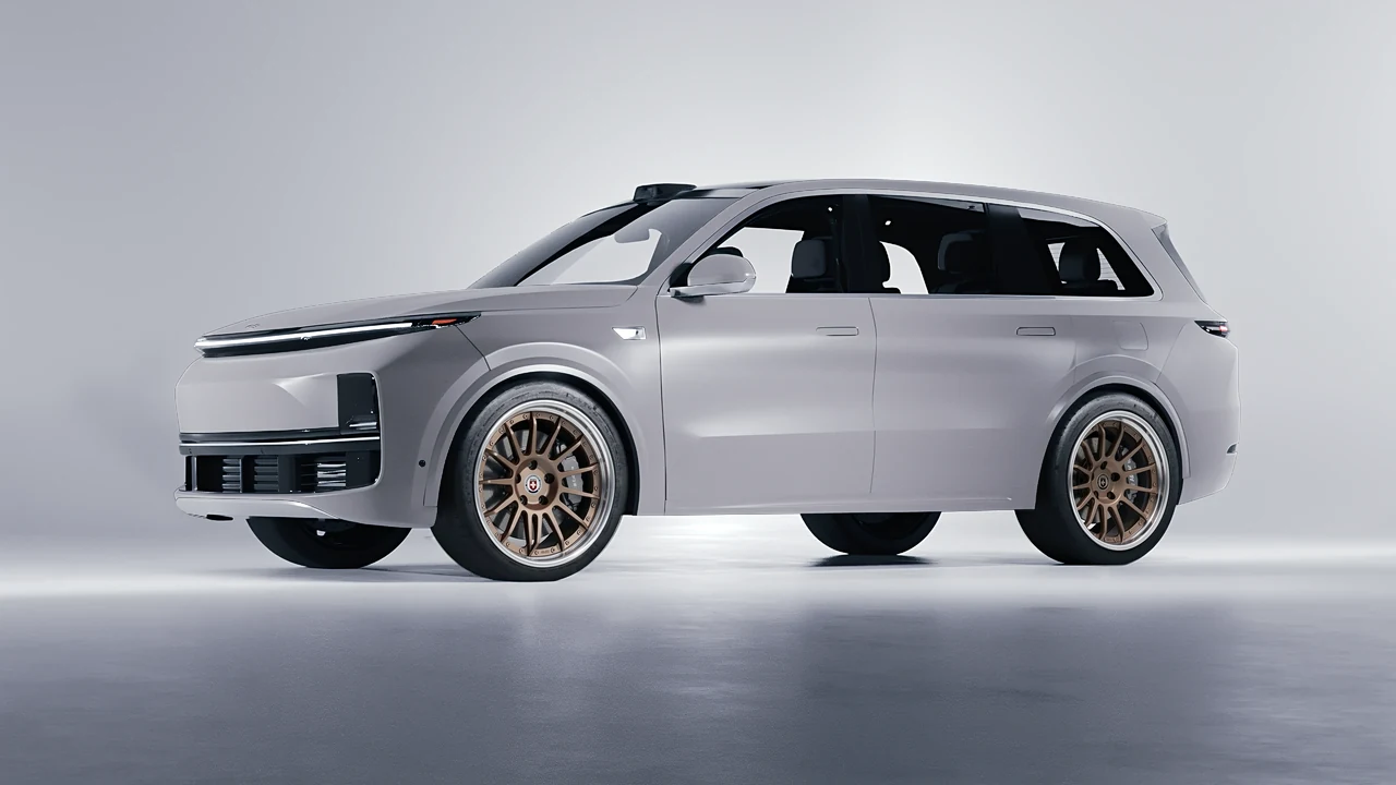 Lixiang Li L9 2025 on HRE Performance Wheels C109 forged wheels, front three-quarter view