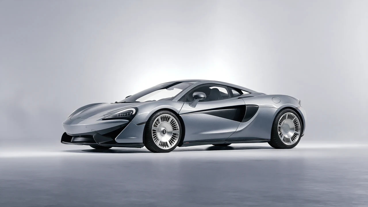 McLaren 570S 2020 on RDB LA Masterpiece forged wheels, front three-quarter view