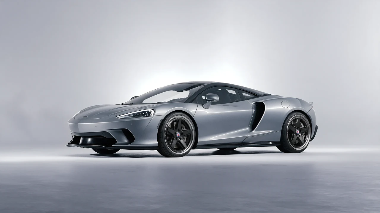 McLaren GT 2022 on HRE Performance Wheels 517 forged wheels, front three-quarter view
