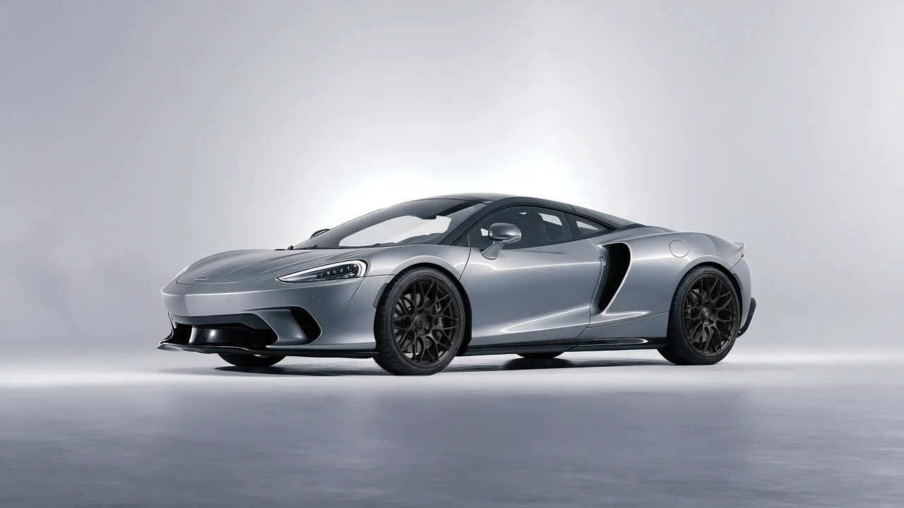 McLaren GT 2022 on HRE Performance Wheels RC100 forged wheels, front three-quarter view