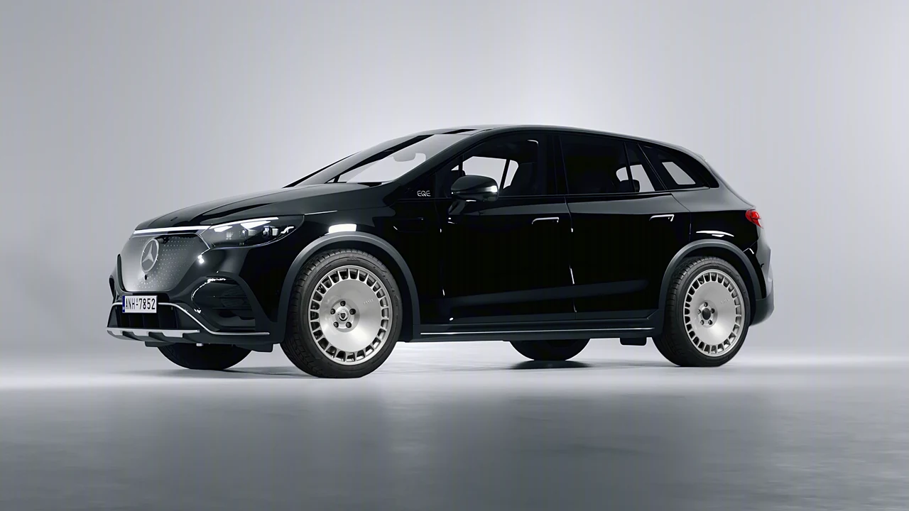 Mercedes-Benz EQE SUV 2023 on HRE Performance Wheels 935M forged wheels, front three-quarter view