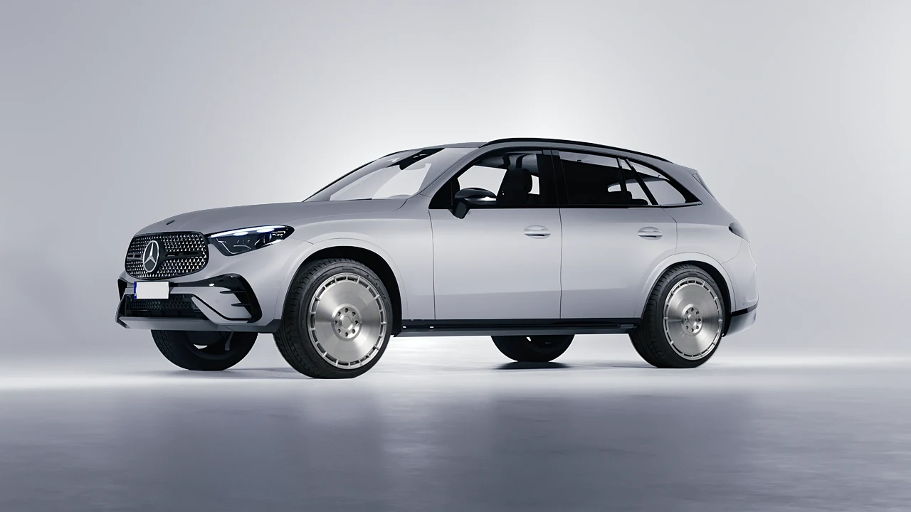 Mercedes-Benz GLC AMG Line 2023 on RDB LA Zero forged wheels, front three-quarter view