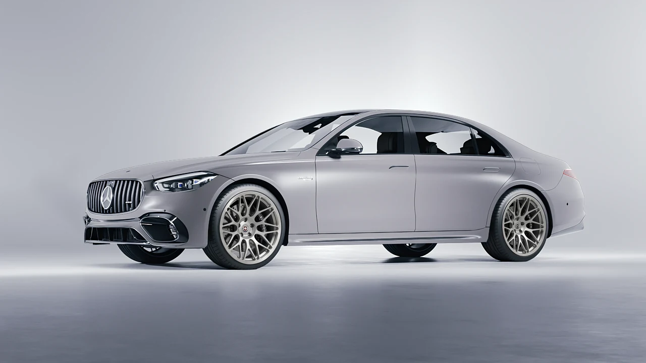 Mercedes-Benz S Class AMG 2023 on HRE Performance Wheels 300M forged wheels, front three-quarter view