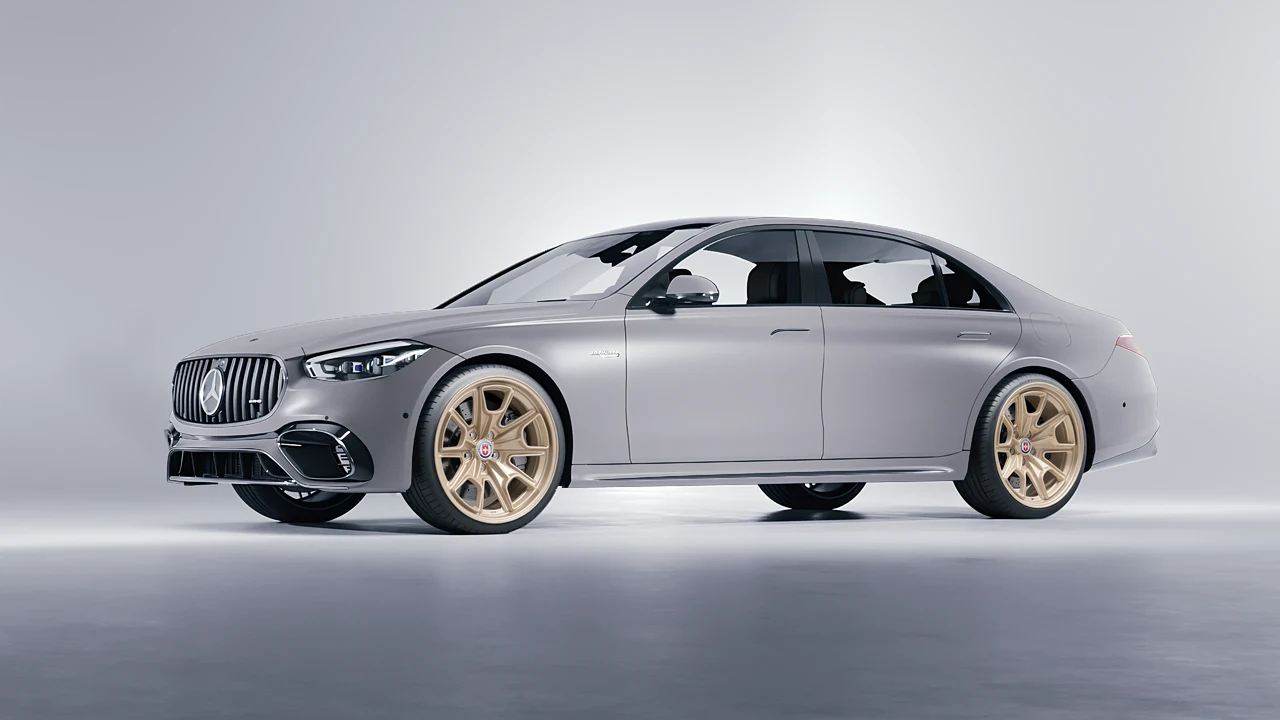 Mercedes-Benz S Class AMG 2023 on HRE Performance Wheels 427M forged wheels, front three-quarter view