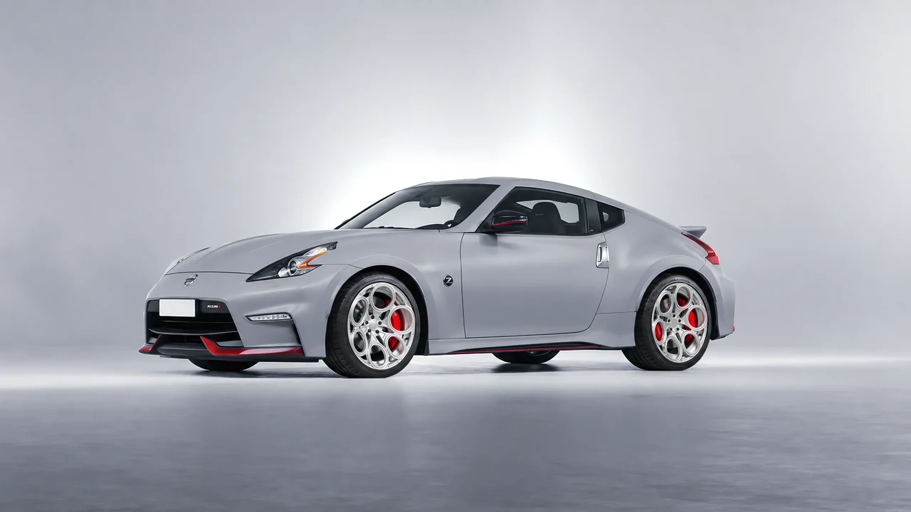 Nissan 370Z Nismo 2015 on RDB LA Revolver forged wheels, front three-quarter view