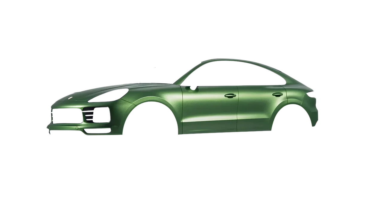 Porsche Cayenne Coupe Turbo 2019 wrapped in Apple Green (Avery Dennison SW900-745-M), front three-quarter view