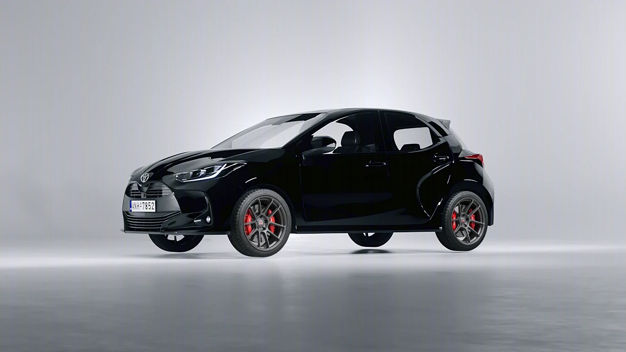 Toyota Yaris 2020 on HRE Performance Wheels RC104 forged wheels, front three-quarter view