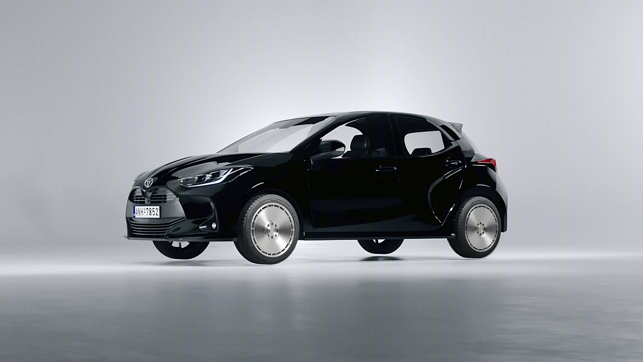 Toyota Yaris 2020 on RDB LA Zero forged wheels, front three-quarter view