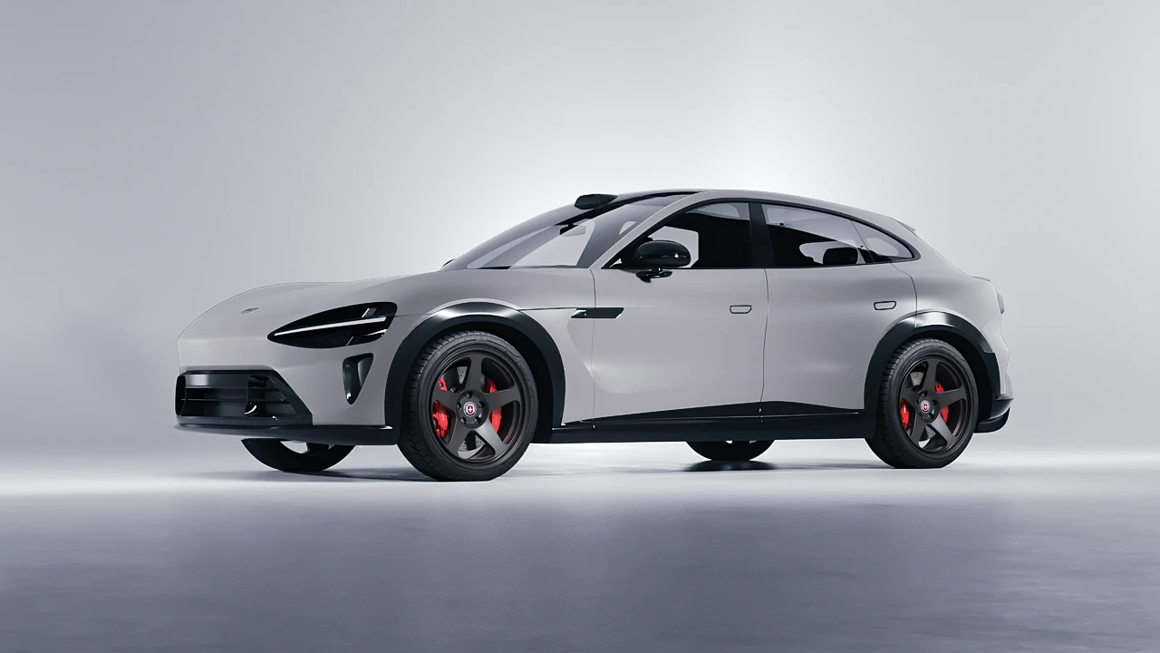 Xiaomi YU7 2025 on HRE Performance Wheels 305-GT forged wheels, front three-quarter view