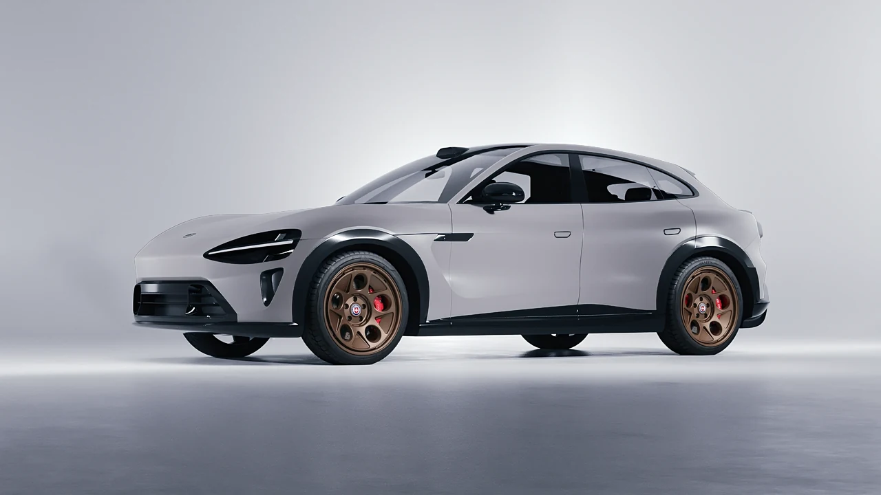 Xiaomi YU7 2025 on HRE Performance Wheels 454-GTM forged wheels, front three-quarter view