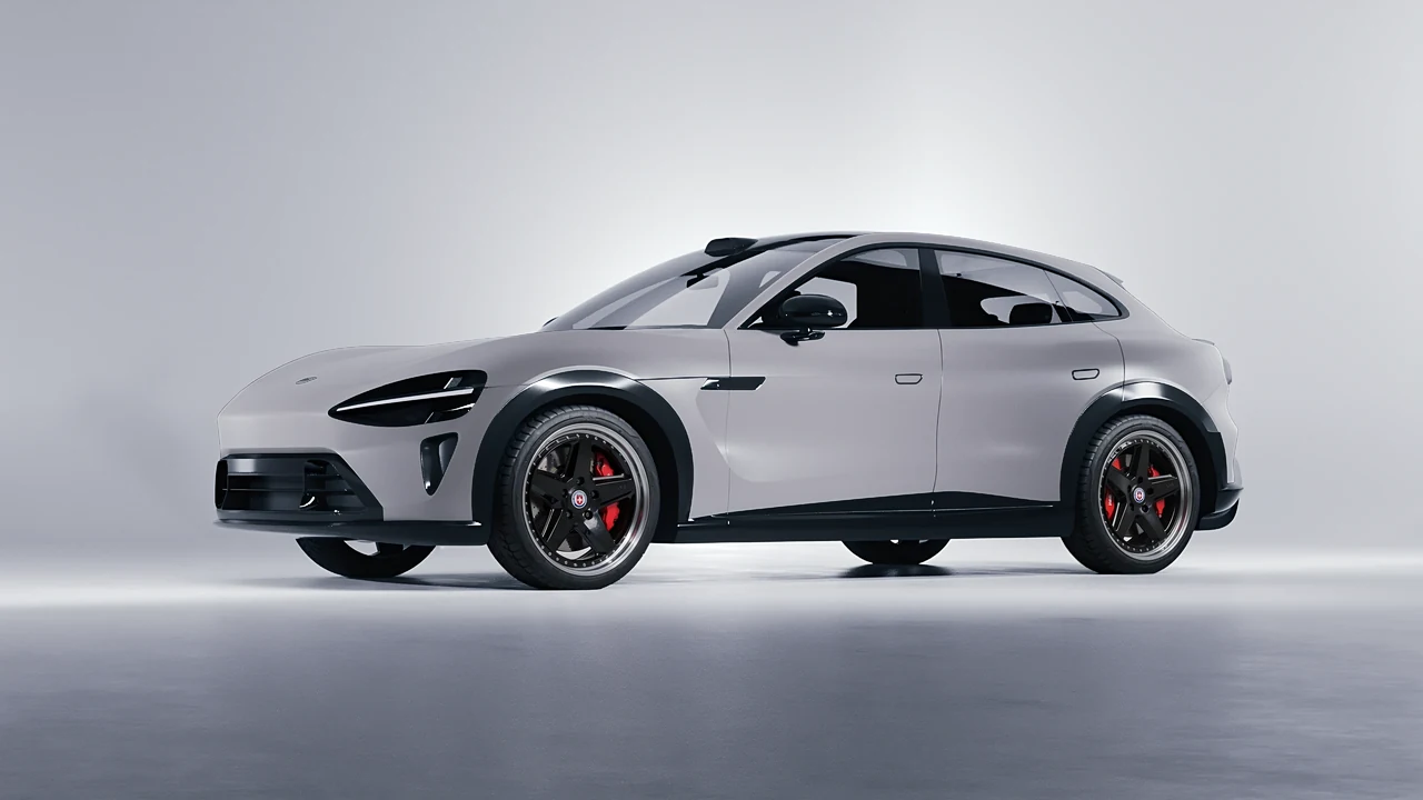 Xiaomi YU7 2025 on HRE Performance Wheels 517 forged wheels, front three-quarter view