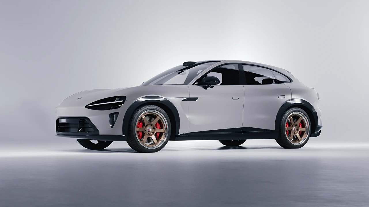 Xiaomi YU7 2025 on HRE Performance Wheels C106 forged wheels, front three-quarter view