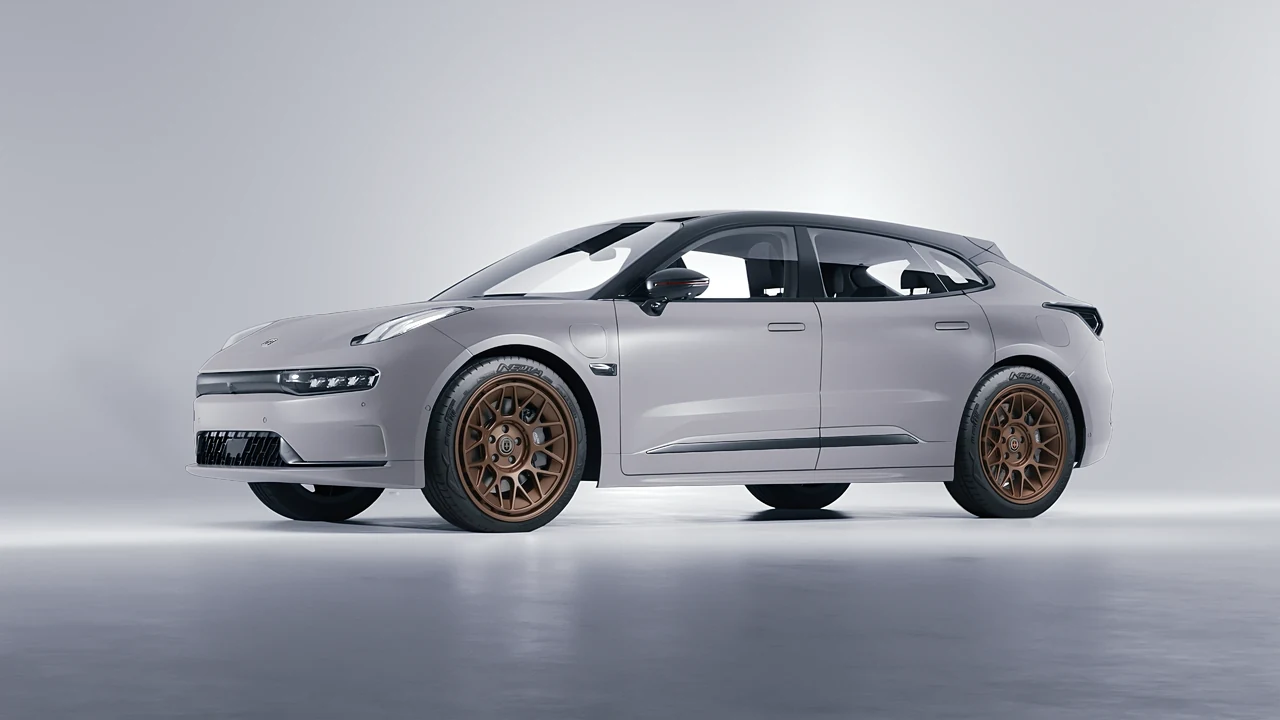 Zeekr 001 2025 on HRE Performance Wheels 500-GTM forged wheels, front three-quarter view
