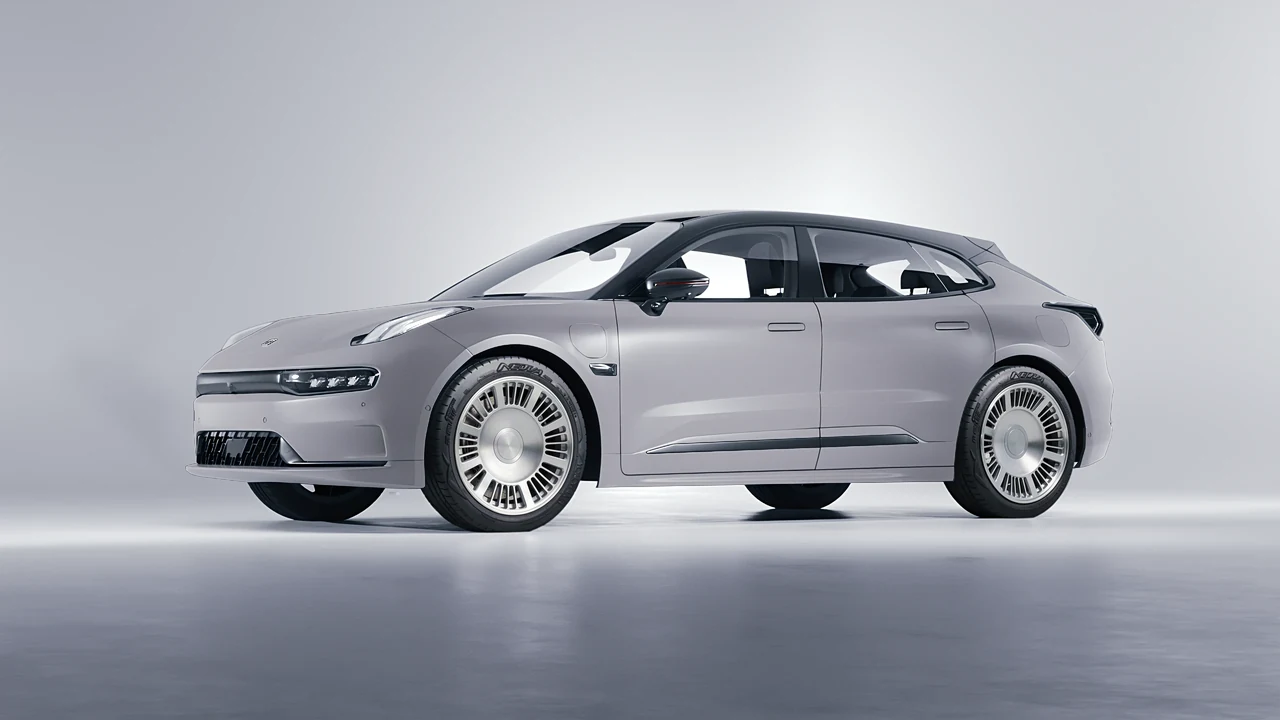 Zeekr 001 2025 on RDB LA Masterpiece forged wheels, front three-quarter view
