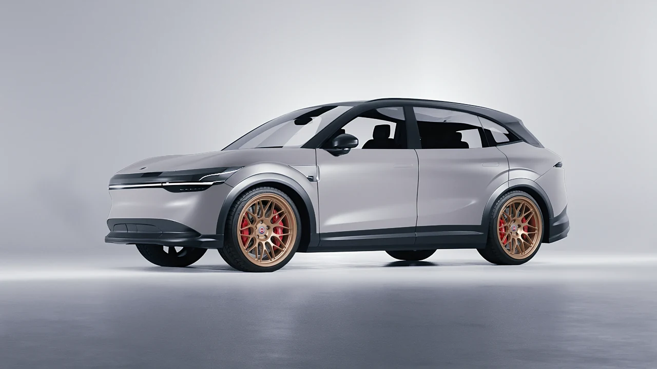 Zeekr 7X 2025 on HRE Performance Wheels 300-GTS forged wheels, front three-quarter view