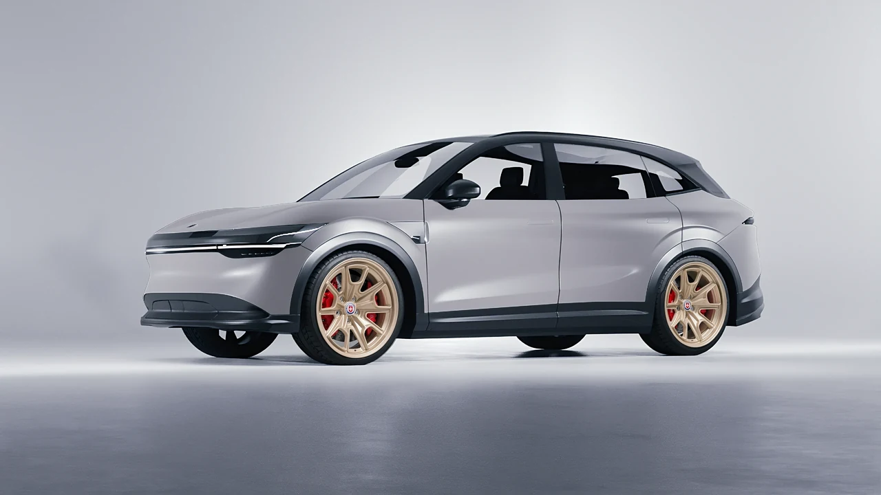 Zeekr 7X 2025 on HRE Performance Wheels 427M forged wheels, front three-quarter view