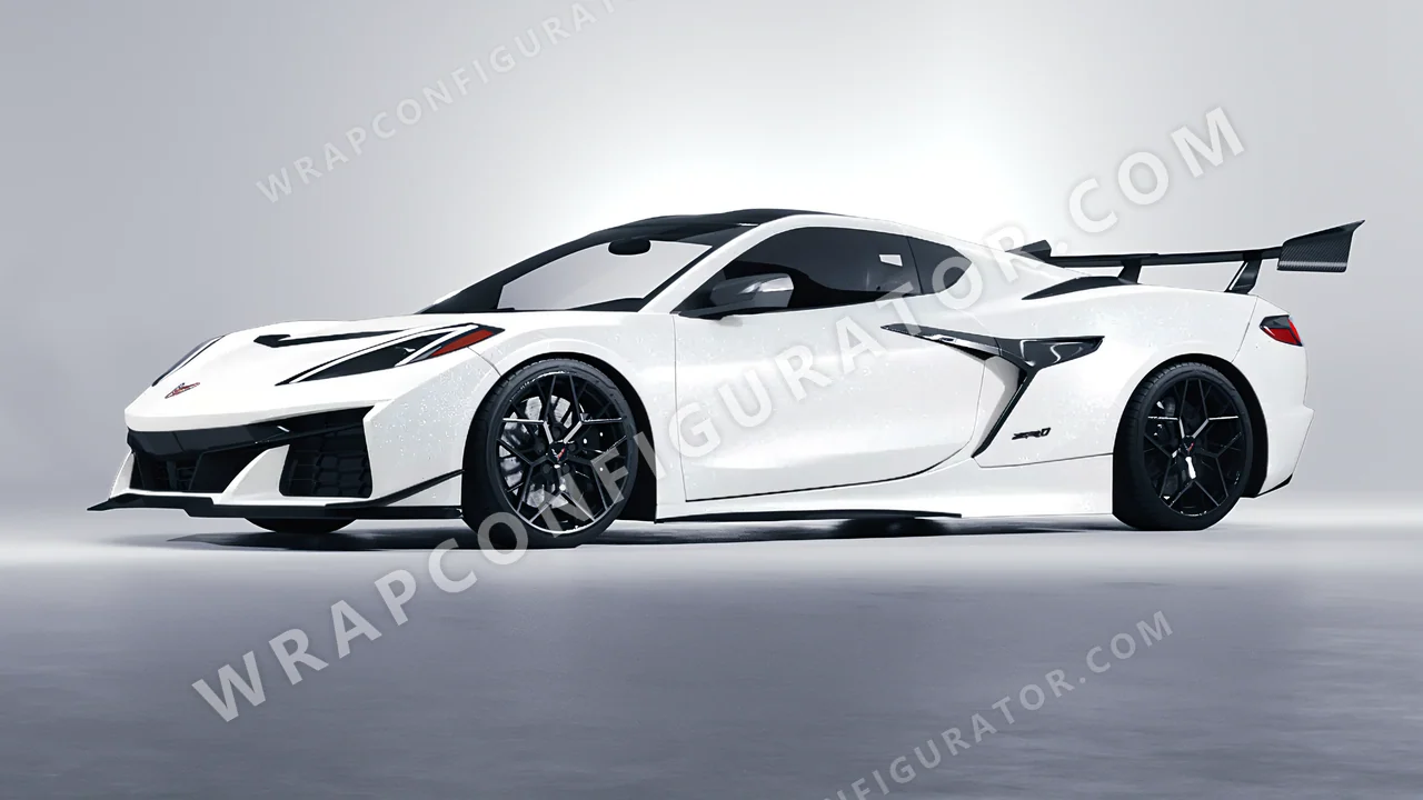 White Chevrolet Corvette ZR1 2025 wrapped in Inozetek Dynamic PPF Moon White DPPF903